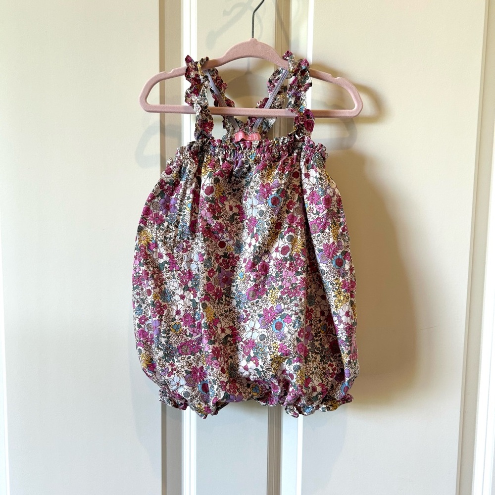 Bisby Ruffle Floral Bubble